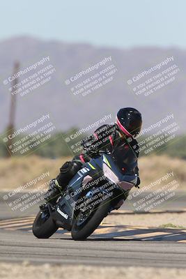 media/Oct-13-2025-Moto Forza (Mon) [[a66d839500]]/4-C Group/Session 3 (Turn 16)/